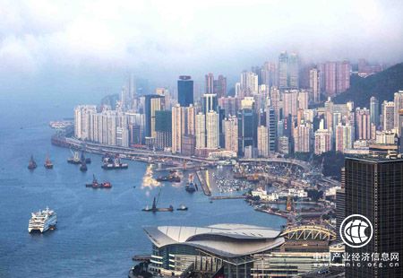 商務(wù)部：積極推進(jìn)香港與內(nèi)地經(jīng)貿(mào)領(lǐng)域深化合作