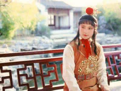 “寶玉”歐陽奮強(qiáng)：《紅樓夢》環(huán)照了我30年