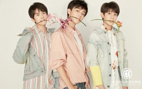 TFBOYS合體再登雜志 迎接組團四周年