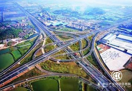 廣東交通運輸業(yè)上半年建設投資增長迅猛