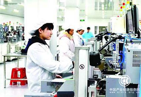 我國規(guī)模以上電子信息產(chǎn)業(yè)規(guī)模達18.5萬億元