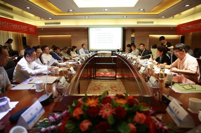 漢廣集團(tuán)以全產(chǎn)業(yè)鏈服務(wù)為廣西中藥材產(chǎn)業(yè)拓展東盟市場保駕護(hù)航