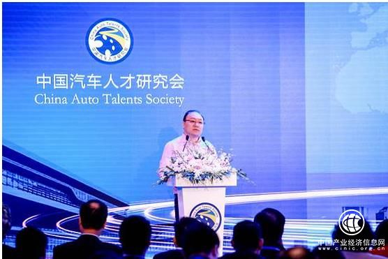 張序安：汽車產業(yè)升級下易車的技術創(chuàng)新與人才培養(yǎng)