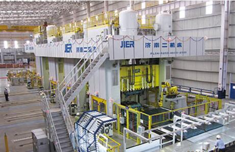 80年心無旁騖 濟南二機床為中國智造代言