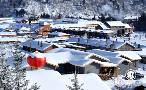 各地特色文旅開啟冬季迎客模式 帶動旅游市場持續(xù)火熱