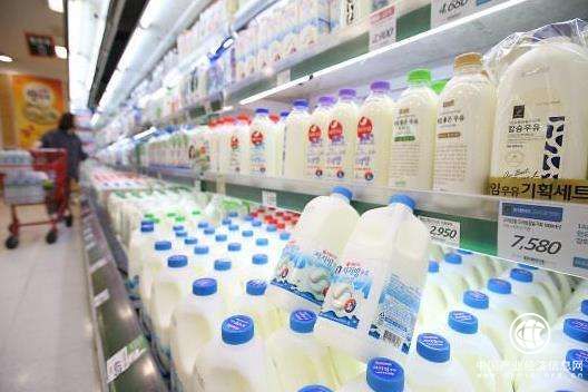 生乳新國標(biāo)推分級檢測，鼓勵業(yè)內(nèi)“養(yǎng)好牛、產(chǎn)好奶”