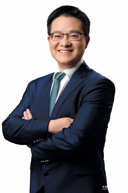 向上金服袁成龍受邀主持博鰲分論壇，共話金融的未來