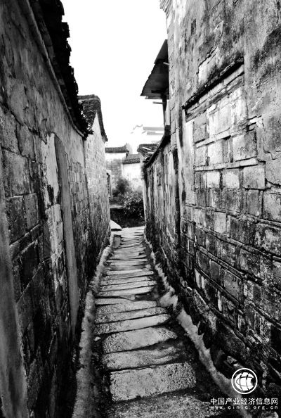 古村旅游開發(fā)要形于外、存乎中 留住“老味道”