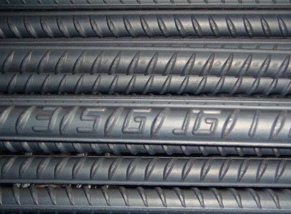 國內(nèi)鋼價小幅下跌鐵礦石市場基本平穩(wěn)