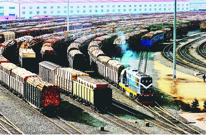 同比增加46.2% 黑龍江黑河口岸實際監(jiān)管貨運量創(chuàng)歷史新高