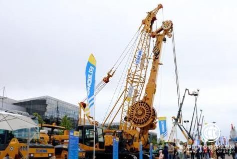經(jīng)濟的晴雨表  中國工程機械行業(yè)景氣度超出預(yù)期