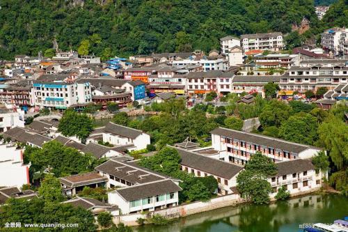 農(nóng)業(yè)農(nóng)村部：抓好三個方面工作 把鄉(xiāng)鎮(zhèn)建設(shè)成為三個中心