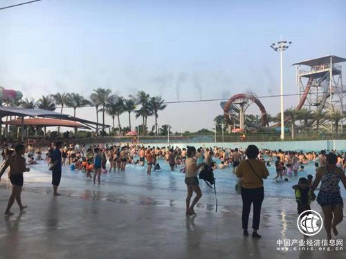 國(guó)慶接待游客33.5萬人 觀瀾湖度假區(qū)為何備受游客青睞？