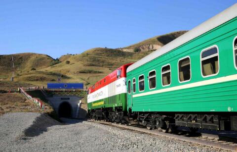 隨總理訪高山鄰國(guó)，金秋“曬”中塔經(jīng)貿(mào)成果