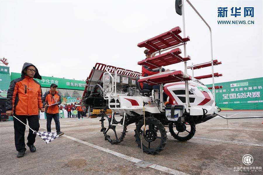 全國(guó)農(nóng)機(jī)手北京賽技能