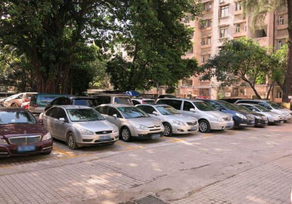 破解停車難 緩解城市病 廣東出臺(tái)城市停車場(chǎng)用地新政