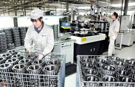 “洛陽(yáng)造”助力神十五航天員圓滿完成首次出艙任務(wù)