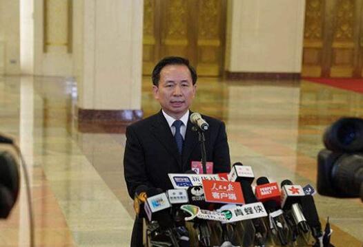 直面熱點 回應關(guān)切——六部門負責人亮相首場“部長通道”