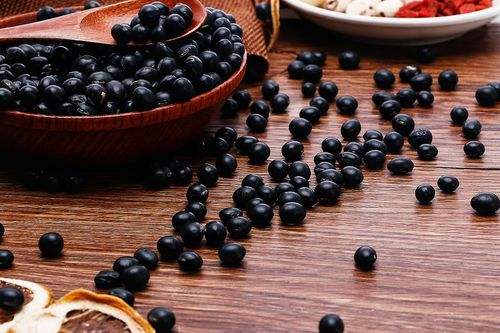 黑龍江省明水縣提出做大、做強黑豆產業(yè)