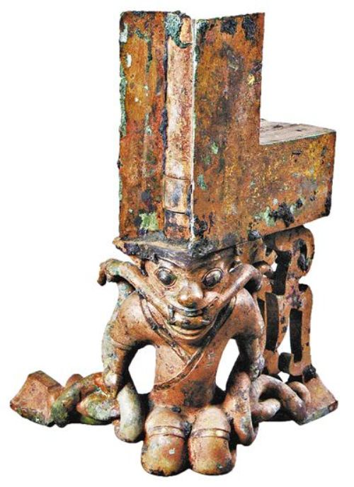 這些屏風(fēng)上的小配飾 是廣東最早的“失蠟法”鑄件嗎？