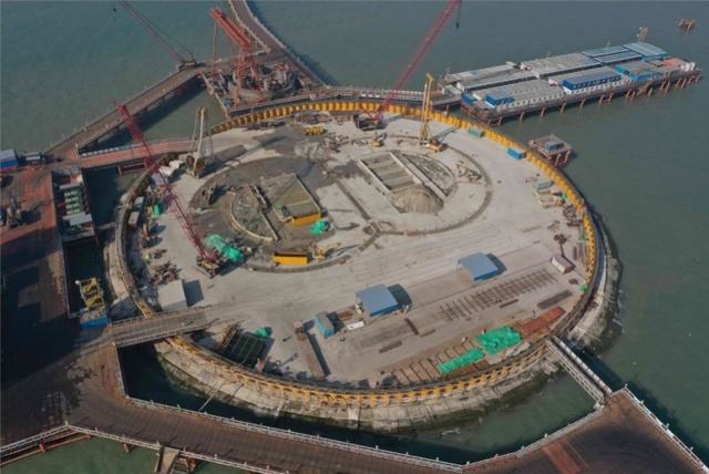 世界最大海中錨碇進(jìn)入實(shí)體施工階段