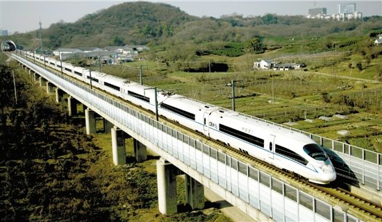我國(guó)高鐵對(duì)百萬以上人口城市的覆蓋率超過95%