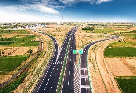 今年前8個月 內(nèi)蒙古交通運輸運行持續(xù)向好