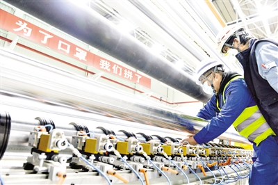 傾我所有 盡我所能：中國(guó)石化戰(zhàn)疫復(fù)工記