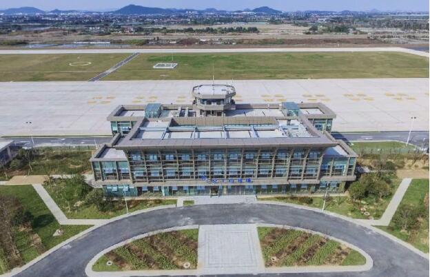 民航局修訂發(fā)布新版《民用機(jī)場飛行區(qū)技術(shù)標(biāo)準(zhǔn)》