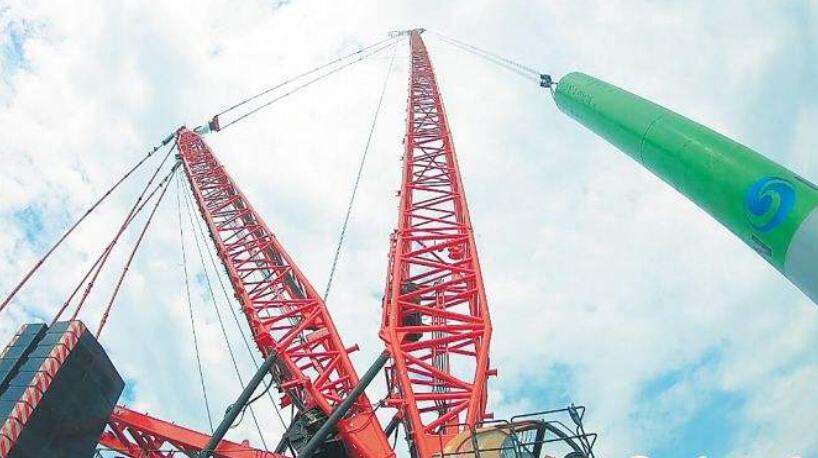 三一履帶起重機助力秦皇島搭建世界第一大風場
