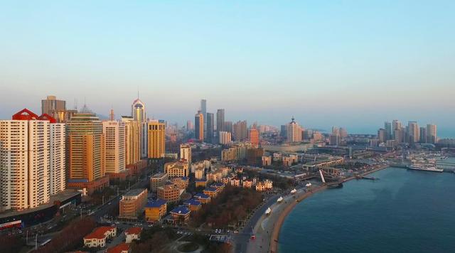 教育+產(chǎn)業(yè)生態(tài)圈 青島房企爭(zhēng)相躍入產(chǎn)業(yè)“紅?！?></a></div><!-- img end -->	<div   id=