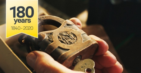 耶魯智能鎖YMH71，創(chuàng)新打造智慧家居安防解決方案