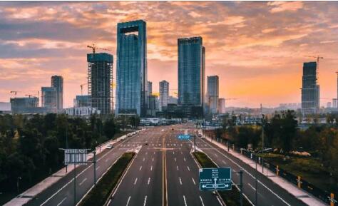 保持戰(zhàn)略定力 集中精力辦好自己的事——各地區(qū)各部門奮力打好“十四五”規(guī)劃收官戰(zhàn)