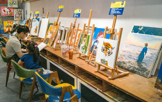 3歲教背圓周率、質(zhì)量監(jiān)管空白……早教班的“虛火”該降降了