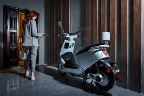 天津雅迪：精準(zhǔn)把握“精眾人群”消費理念，推出“更高端”產(chǎn)品