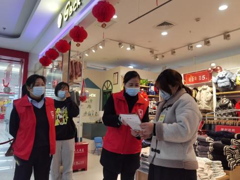 是否“就地過年”？國務(wù)院聯(lián)防聯(lián)控機(jī)制：要精準(zhǔn)防控不“一刀切”