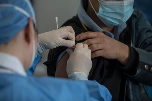 接種新冠疫苗后，為什么不能帶走按壓棉簽？