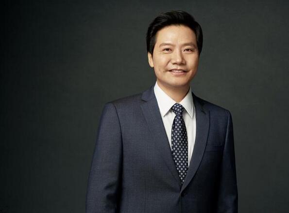 全國(guó)人大代表雷軍：建議推進(jìn)智能制造、老年人數(shù)字化服務(wù)以及縣域醫(yī)防融合發(fā)展