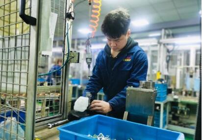 工信部部署系列舉措全力促進(jìn)工業(yè)經(jīng)濟(jì)平穩(wěn)增長