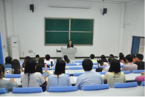 教育部、財政部印發(fā)通知 推進“十四五”期間教師培訓(xùn)提質(zhì)增效