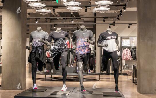 運(yùn)動(dòng)品牌市場(chǎng)“外冷內(nèi)熱”：國(guó)貨品牌高歌猛進(jìn)還是曇花一現(xiàn)？