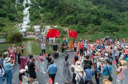 攜程發(fā)布2021年國慶出游報告：省內(nèi)、跨省旅游各半