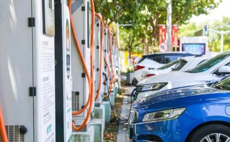 工業(yè)和信息化部啟動新能源汽車換電模式應用試點工作