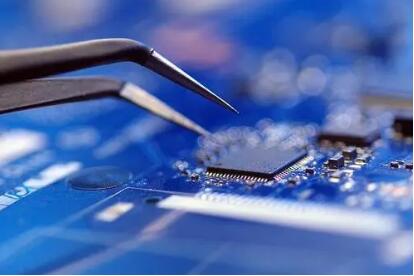 國(guó)務(wù)院學(xué)位委員會(huì)辦公室負(fù)責(zé)人就《交叉學(xué)科設(shè)置與管理辦法(試行)》答記者問