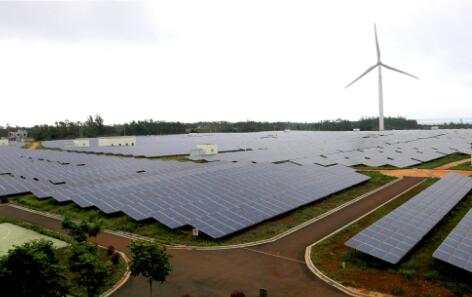 推動(dòng)能源綠色轉(zhuǎn)型 國家能源集團(tuán)一批新能源項(xiàng)目接續(xù)投產(chǎn)