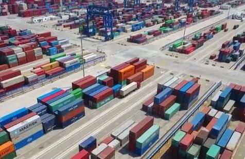 三大高頻字?jǐn)S地有聲 護(hù)航中國經(jīng)濟(jì)行穩(wěn)致遠(yuǎn)