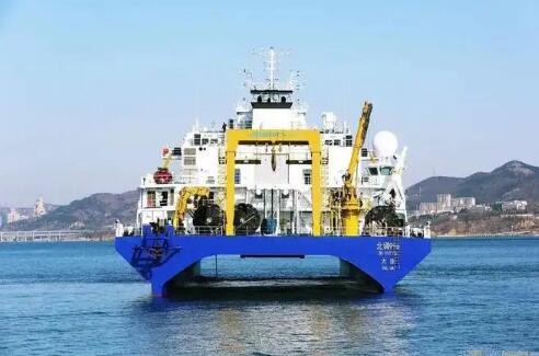 我國(guó)最大深海裝備綜合試驗(yàn)船“北調(diào)996”首航