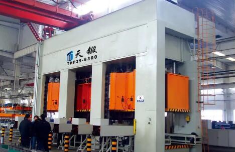 天鍛：向重型數(shù)控液壓機(jī)銷(xiāo)量世界冠軍沖刺