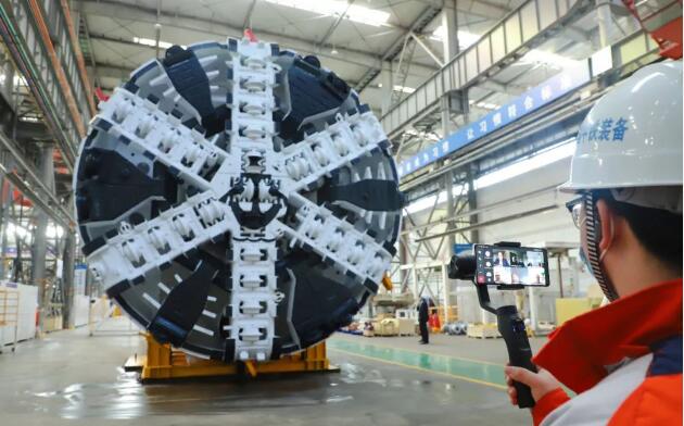 中國中鐵踐行“三個(gè)轉(zhuǎn)變”打造世界品牌成效顯著