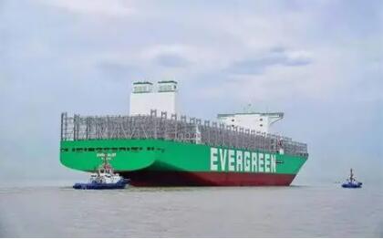 首艘中國(guó)“智”造全球最大集裝箱船“長(zhǎng)益”輪首航鹽田港